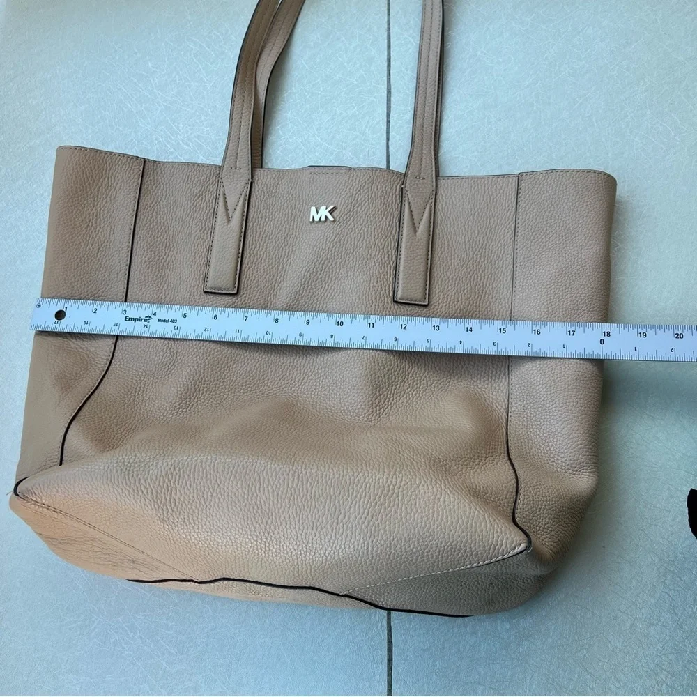 Michael Kors Junie Tote Large Pebbled Leather Bag Butternut Beige Neutral Purse